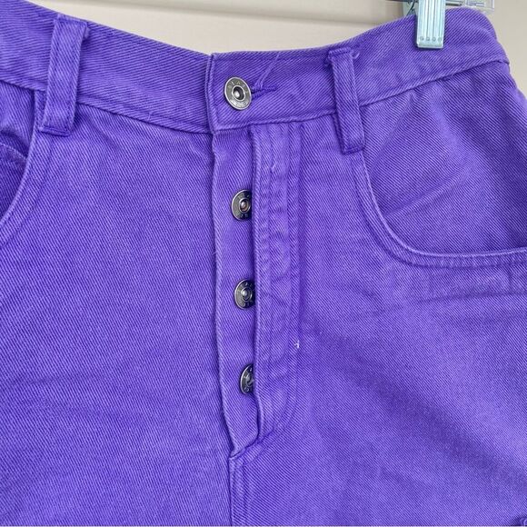 Vintage Bill Blass High Button Waist Purple Denim Distressed Shorts Size 10 - Picture 3 of 11